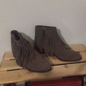 Steve Madden fringe boots